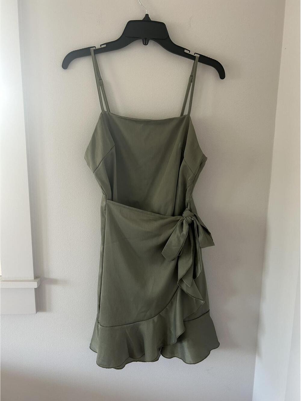 Altar’d State Olive Green Wrap Dress Women’s Size Medium (New Without Tags)